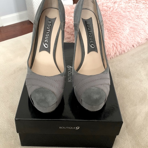 Boutique 9 Shoes Stunning Grey Suede Boutique 9 Platform Pumps Poshmark
